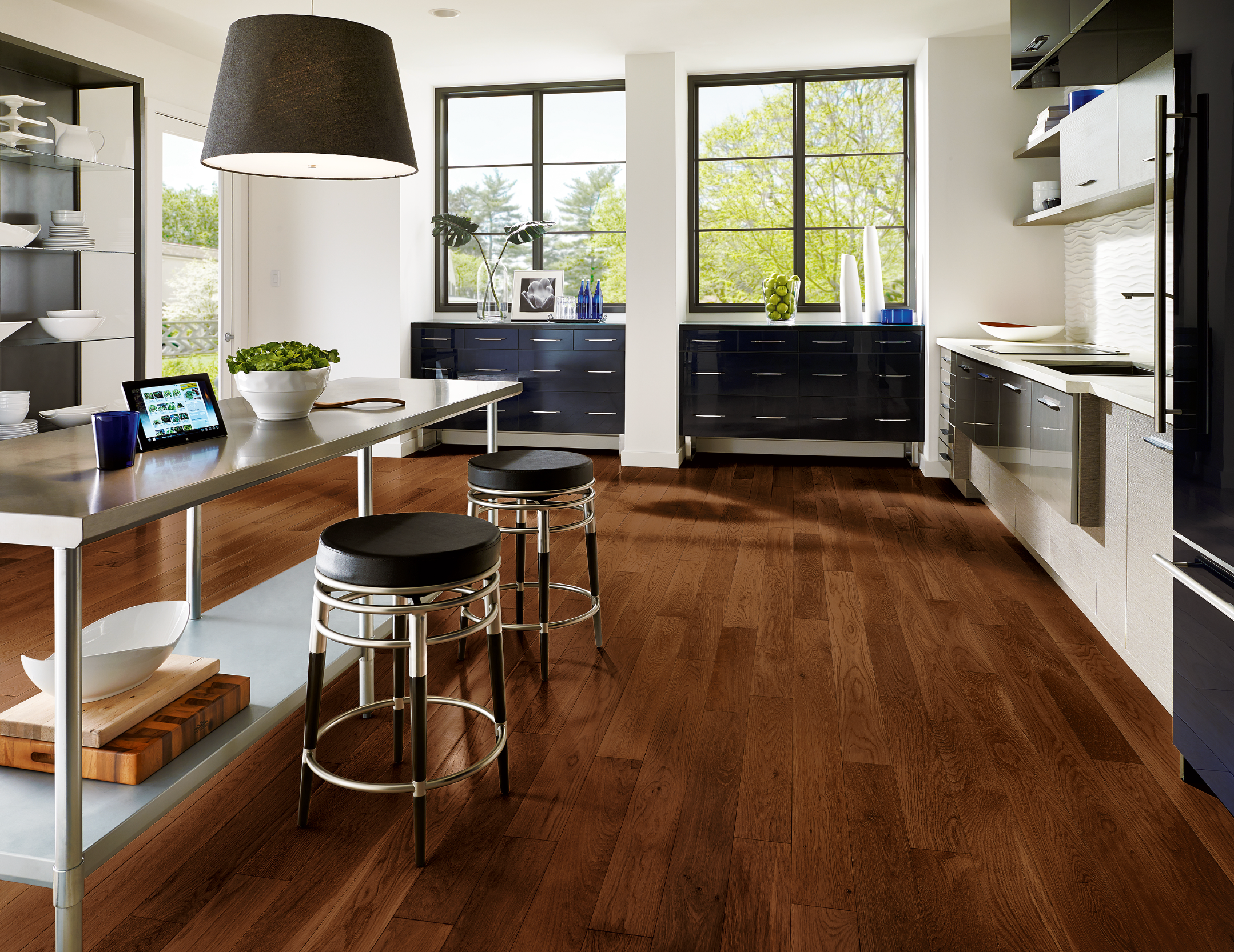 Welcoming Highlands in Highland Brown