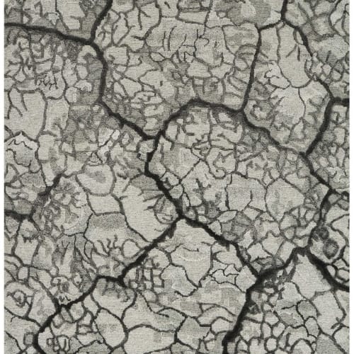 Charcoal 5'6" X 7'5"